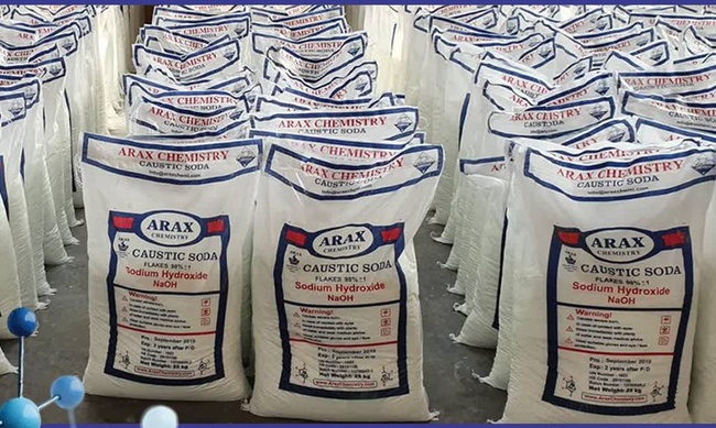 ARAX Caustic Soda Flakes
