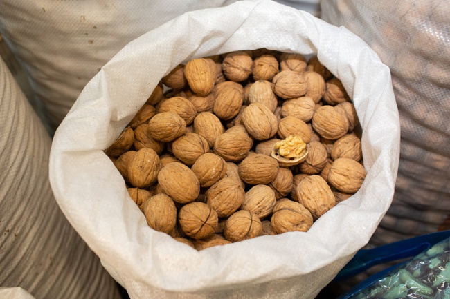 Walnut in shell 36+ - Chile