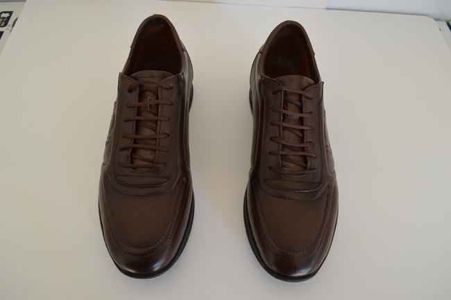 ГОРНАЯ СПОРТИВНАЯ КОЖАННАЯ ОБУВЬ 571