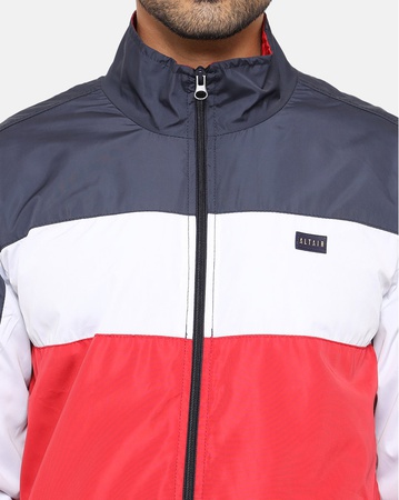 Куртка бомбер