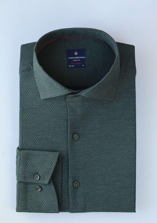 Мужские рубашки