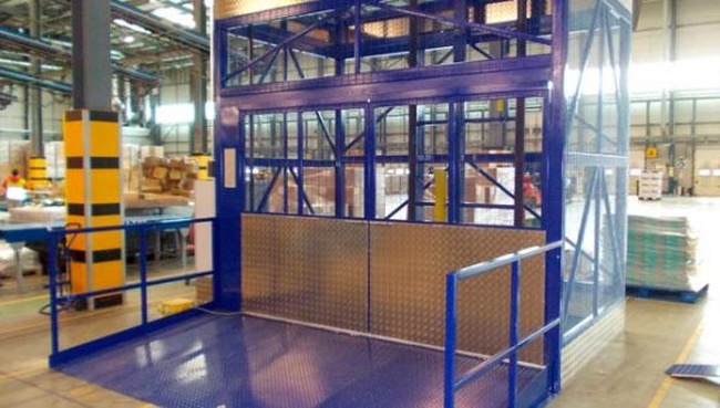 Грузовые подъемники для склада