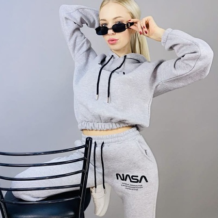 Костюм женский