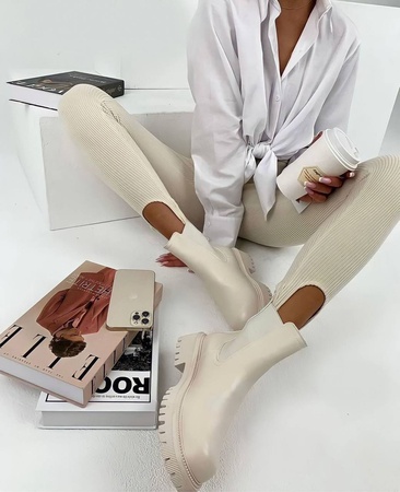 Женские легинсы со штрипками