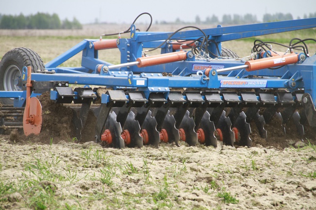 ДА-6х2ПБ «Бизон» Диски диаметром 610 мм