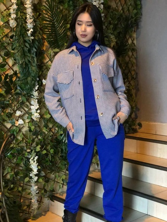 Женский спортивный костюм