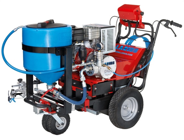 САМОХОДНАЯ РАЗМЕТОЧНАЯ МАШИНА LARIUS DALÌ LINER