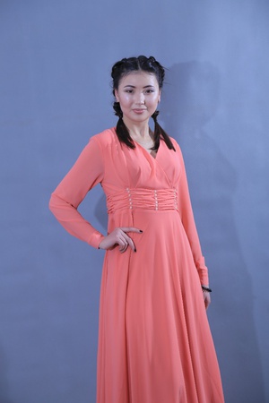 Платья нарядные