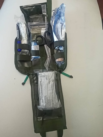 مجموعة الإسعافات الأولية الميدانية