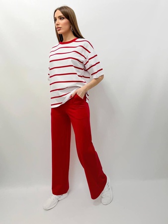 Базовый костюм в полоску