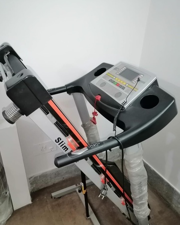 Беговая дорожка - спортивный инвентарь