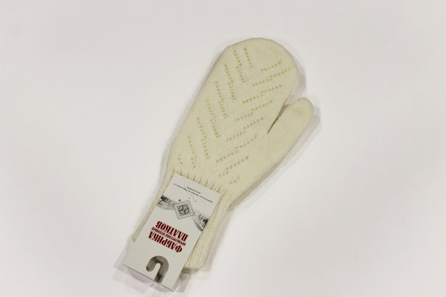 Варежки женские В 008