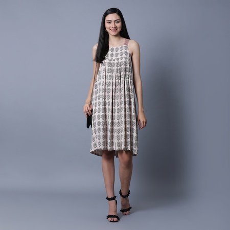 Bugged Out, Смелый морской, угольный крем