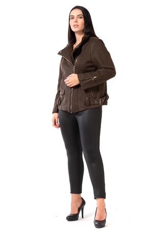 Спортивная куртка большого размера