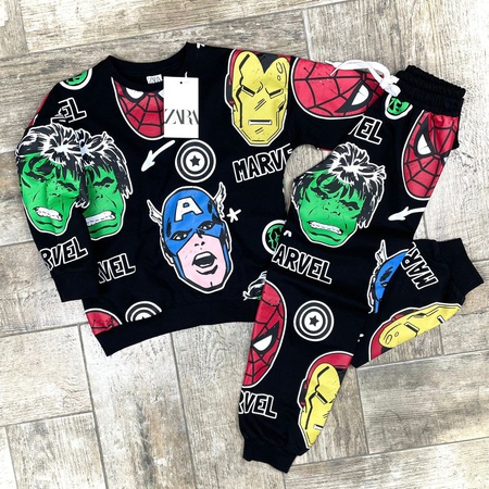 Erkek çocuk için iki parça takım elbise