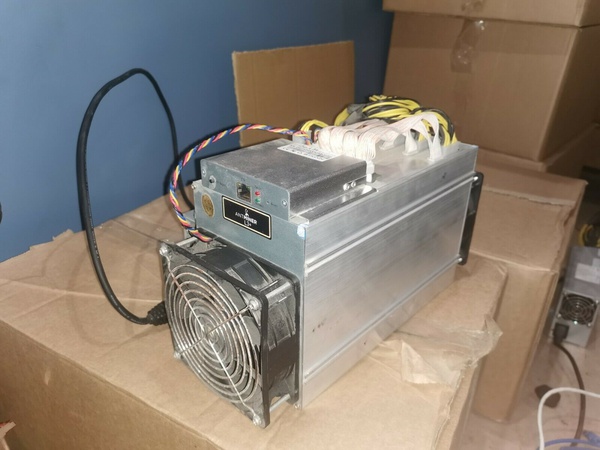2,8 GH X4 Bitmain Antminer L3 + от 504 до 700 MH / s Scrypt / Litecoin Miner + блок питания