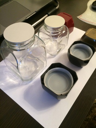 Cam kavanoz 50 ve 100 gr. kapaklı, membranlı ve ara parçalı