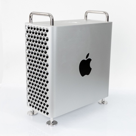 Apple Mac Pro (июнь 2019 г.) 7,1 28 ядер, 2,5 ГГц, 192 ГБ оперативной памяти AMD RADEON 5700XT