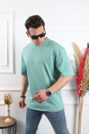 Мужская футболка оверсайз