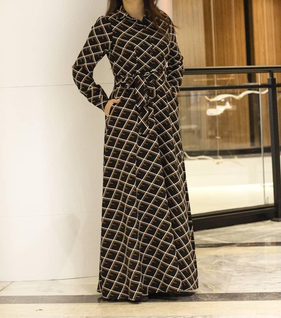 Стильное платье