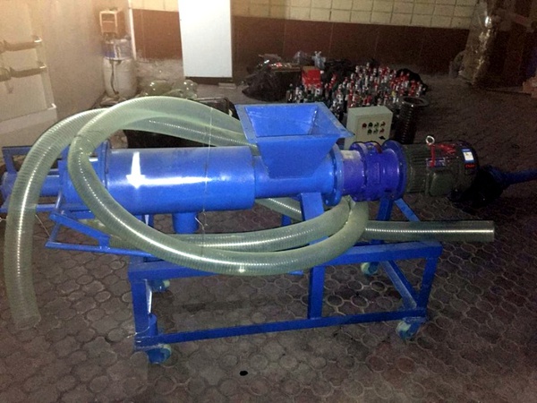 Manure separator -220