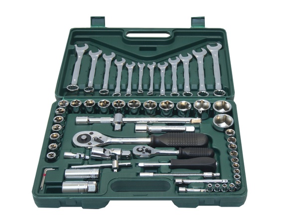 Наборы инструментов в ассортименте