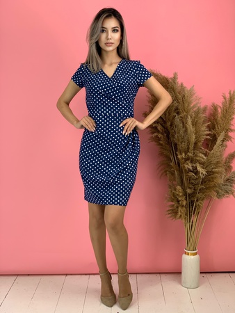 Puantiye desenli elbise