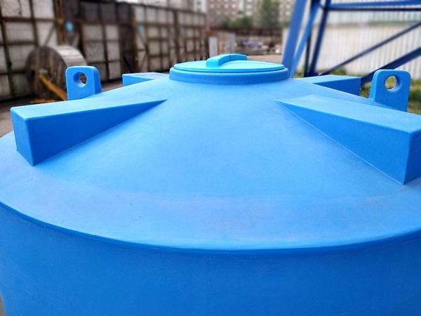 Емкость 5000 л пластиковая цилиндрическая