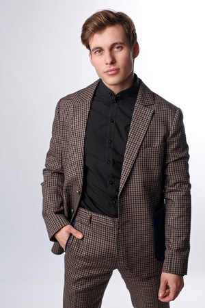 Костюм с замшевыми вставками