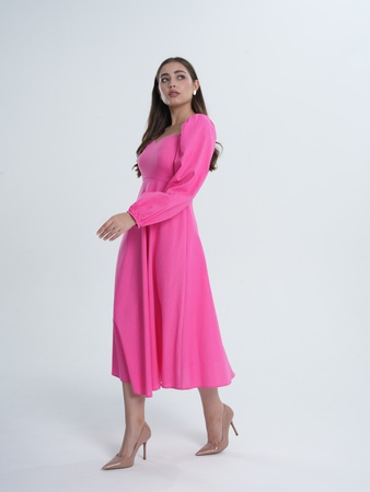 Kadınların elbisesi