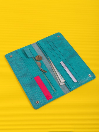 Longer wallet made of genuine leather KUT-130