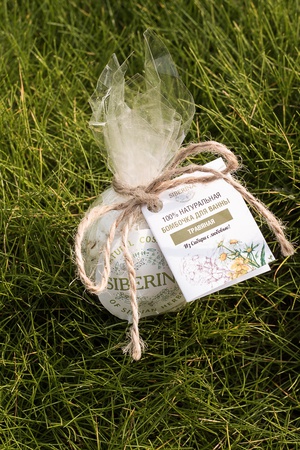 Натуральная бомбочка для ванны "Травяная"