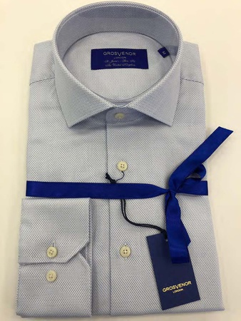 Erkeklerin gömlekleri