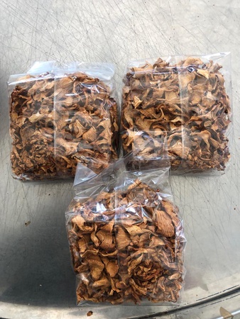 Грибы лисички сушеные из Сибири (ХМАО-ЮГРА)