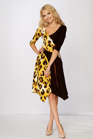 212-1732 Giysi yırtıcı hayvan kültü