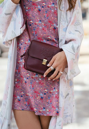 Кожаная женская бохо-сумка Лилу бордовая Krast