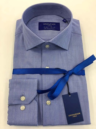 Erkeklerin gömlekleri