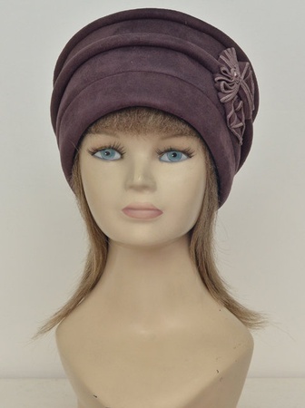 Шапка "Лера" (замша)