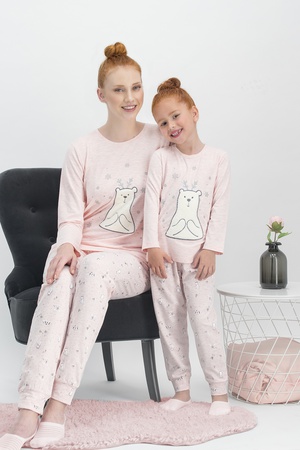 Домашняя одежда (пижамы) для мужчин, женщин и детей