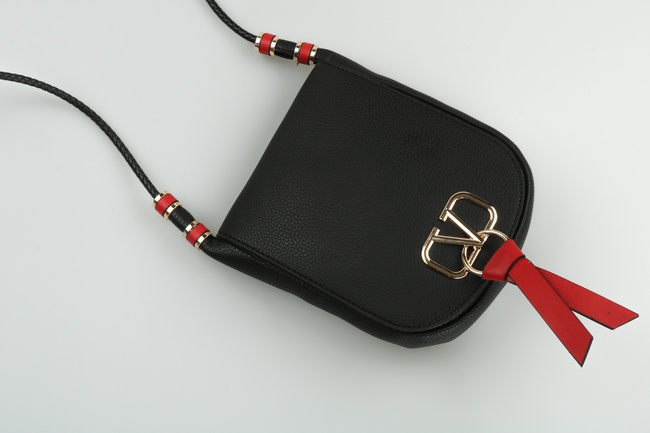 Lamis brand sholder bag