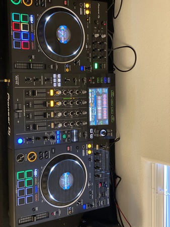 Pioneer XDJ-XZ Profesyonel Hepsi Bir Arada DJ Sistemi için Yıl Sonu Promosyonu