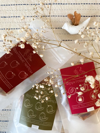 Meyve cipsi / Kurutulmuş, doğal, kurutulmuş, şekersiz, katkı maddesi yok, 30-50g