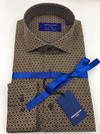 Erkeklerin gömlekleri