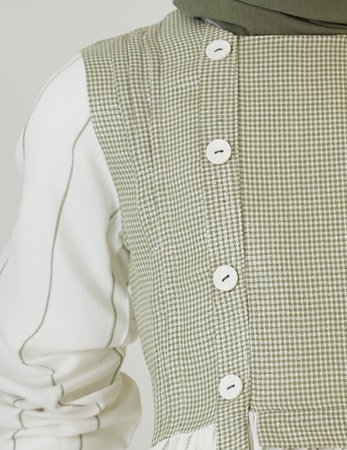 подростковое платье с длинным рукавом