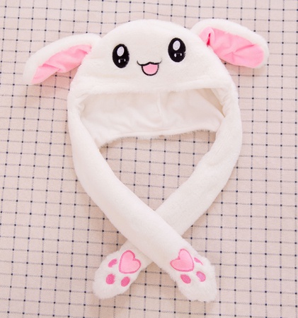 Шапка с кроличьими двигающимися ушками