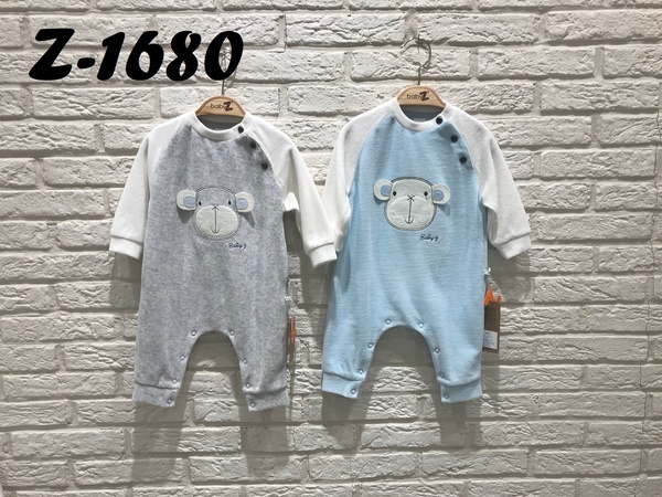 Детская одежа BabyZ