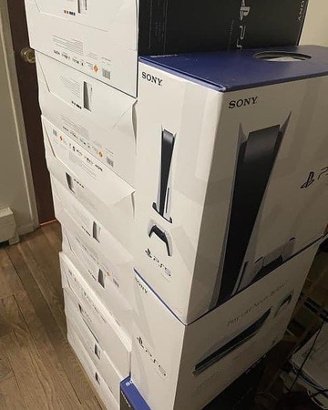 Sony Playstation 5 Blu-ray Edition 825 GB 4k Console-White