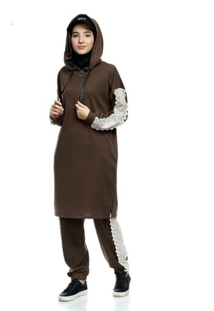 ❄️двойка -I am muslim ❄️ ❄️ткань : двунитка про-во Турция  ❄️модель свободная ,спущенный рукав  Замок рабочий  ❄️размеры : 42/44/46/48 ❄️цена : 16,5 $