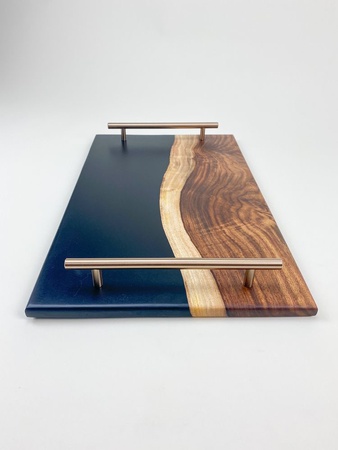 Doğal ahşap ve epoksi reçineden kartvizitlikler / peçetelikler / servis tahtaları