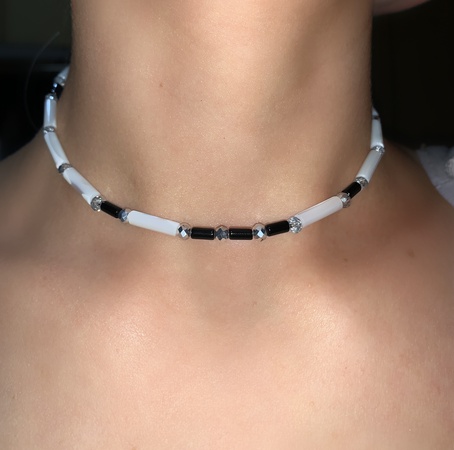 Doğal sedef ve akikten yapılmış kolye